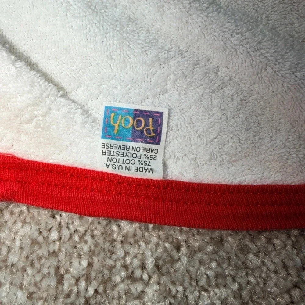 Vintage Disney Winnie the Pooh Hooded Baby ToddlerBath Towel White Red